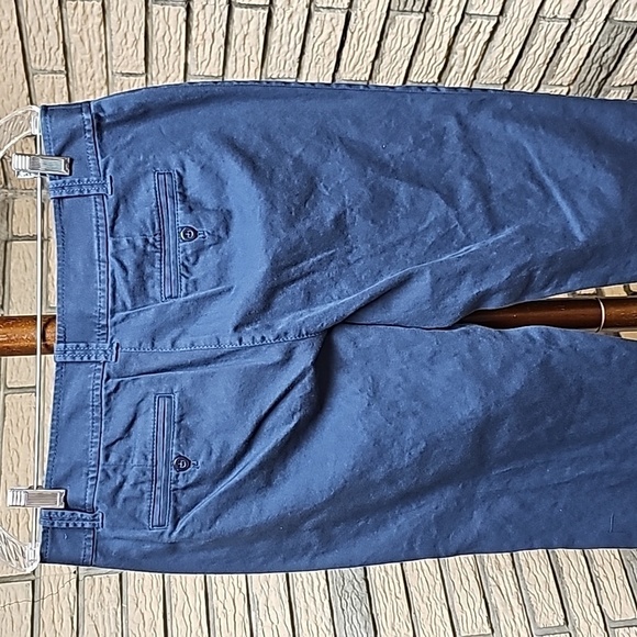 Loft Catalina Capris Marissa Fit. Navy Sz 8 - Picture 4 of 12